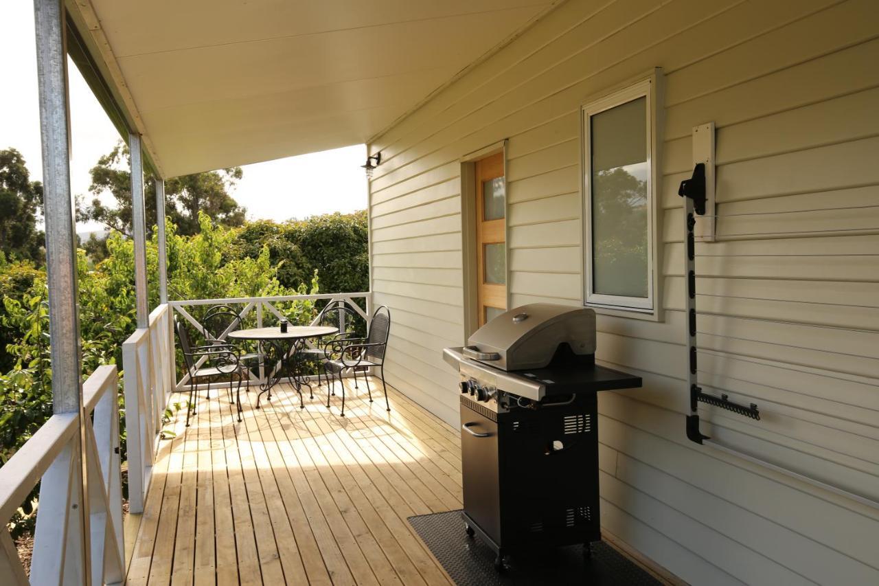 Bridgecroft Villa - French Provincial In Richmond With Spa Exterior photo